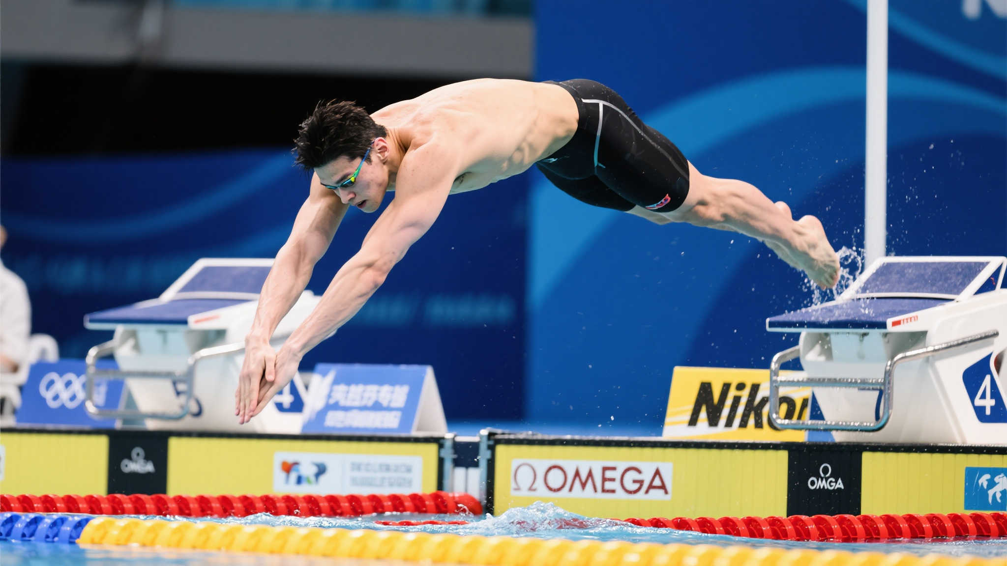 劳塔罗